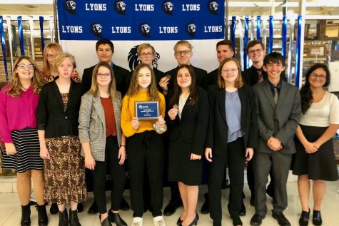 GBHS Debaters take 2nd place at the Lyons Invitational Tournament