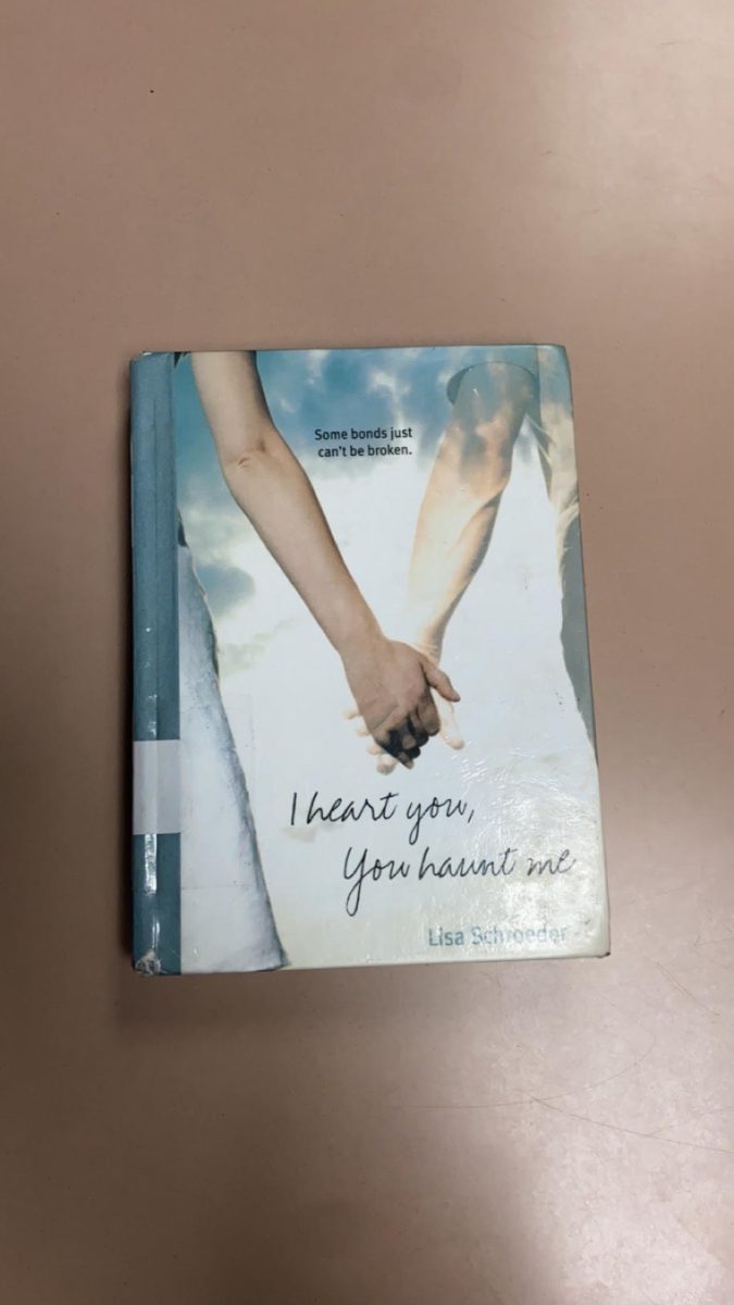 I Heart You, You Haunt Me By: Lisa Schroeder